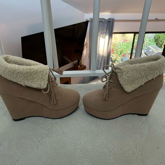 Faux shearling wedges Japan kawaii winter autumn heels size 23 US 6 Jirai boots - Picture 5 of 6